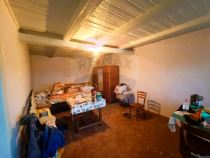 29.900 EUR