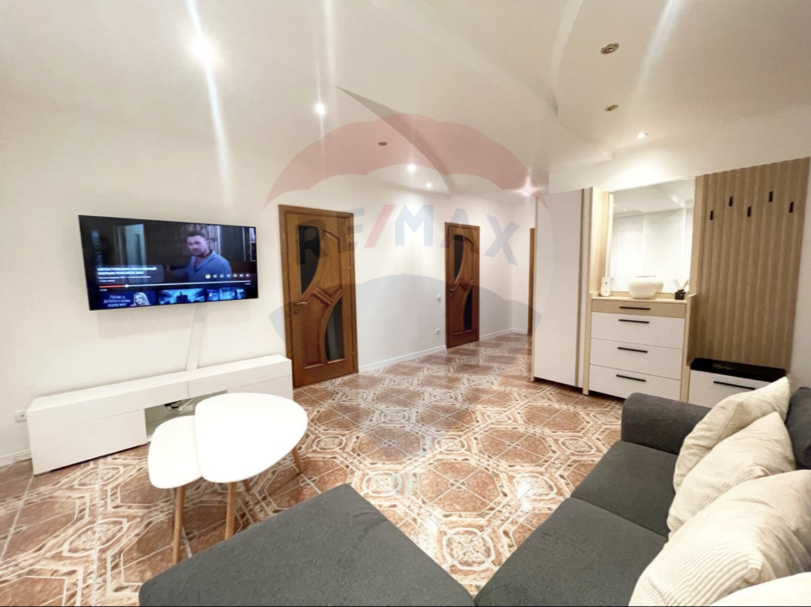 148.900 EUR