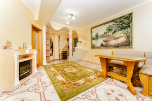 550 EUR