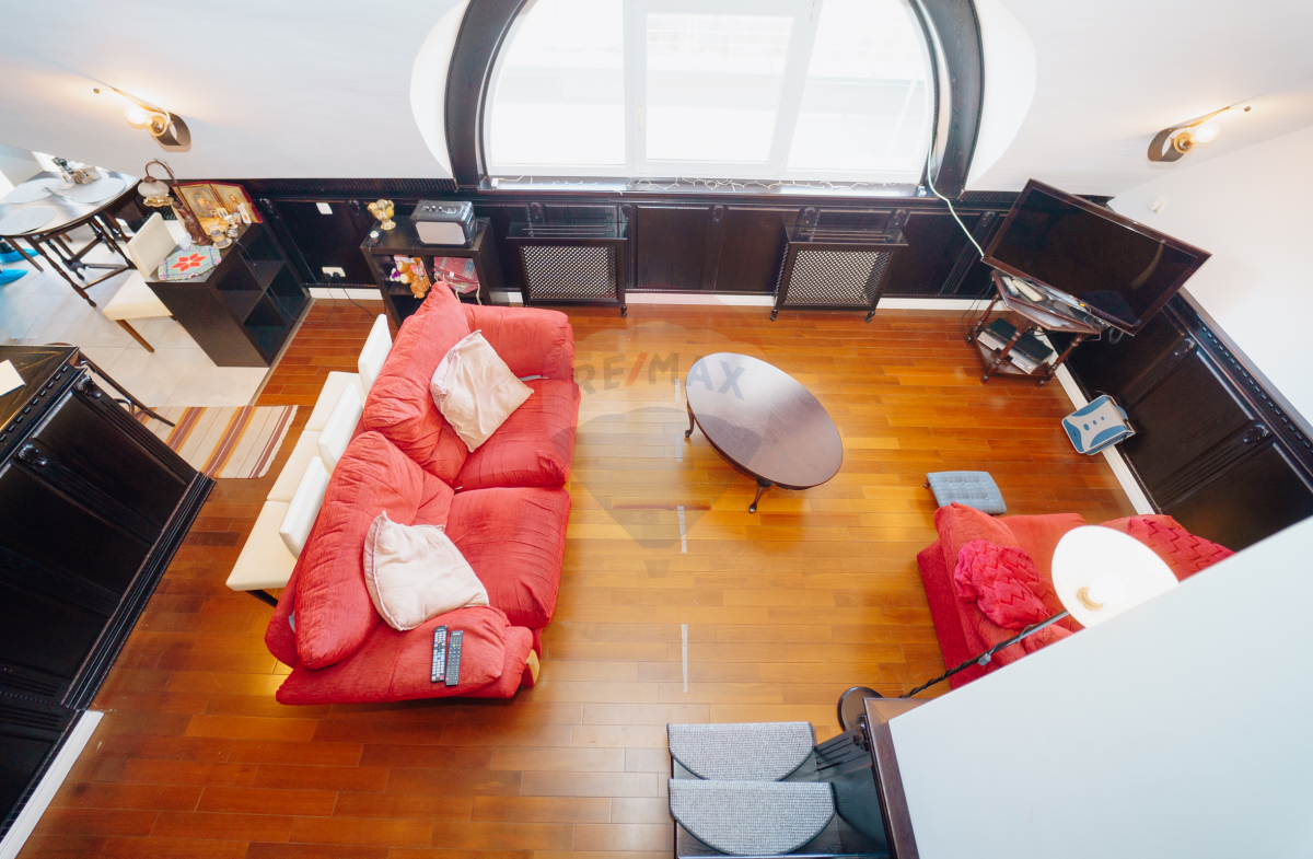 249.000 EUR