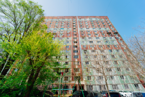 68.900 EUR