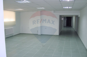 261.000 EUR