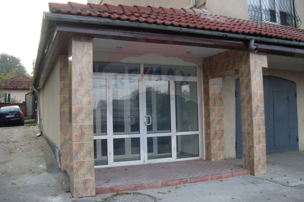 261.000 EUR
