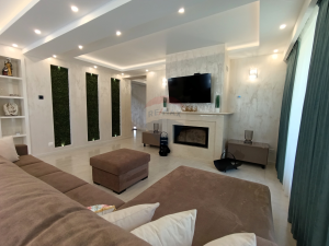 650.000 EUR
