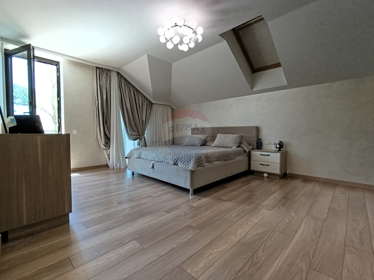 650.000 EUR