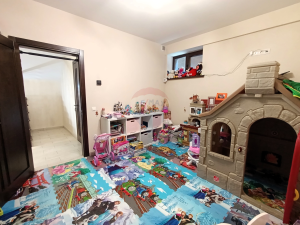 650.000 EUR