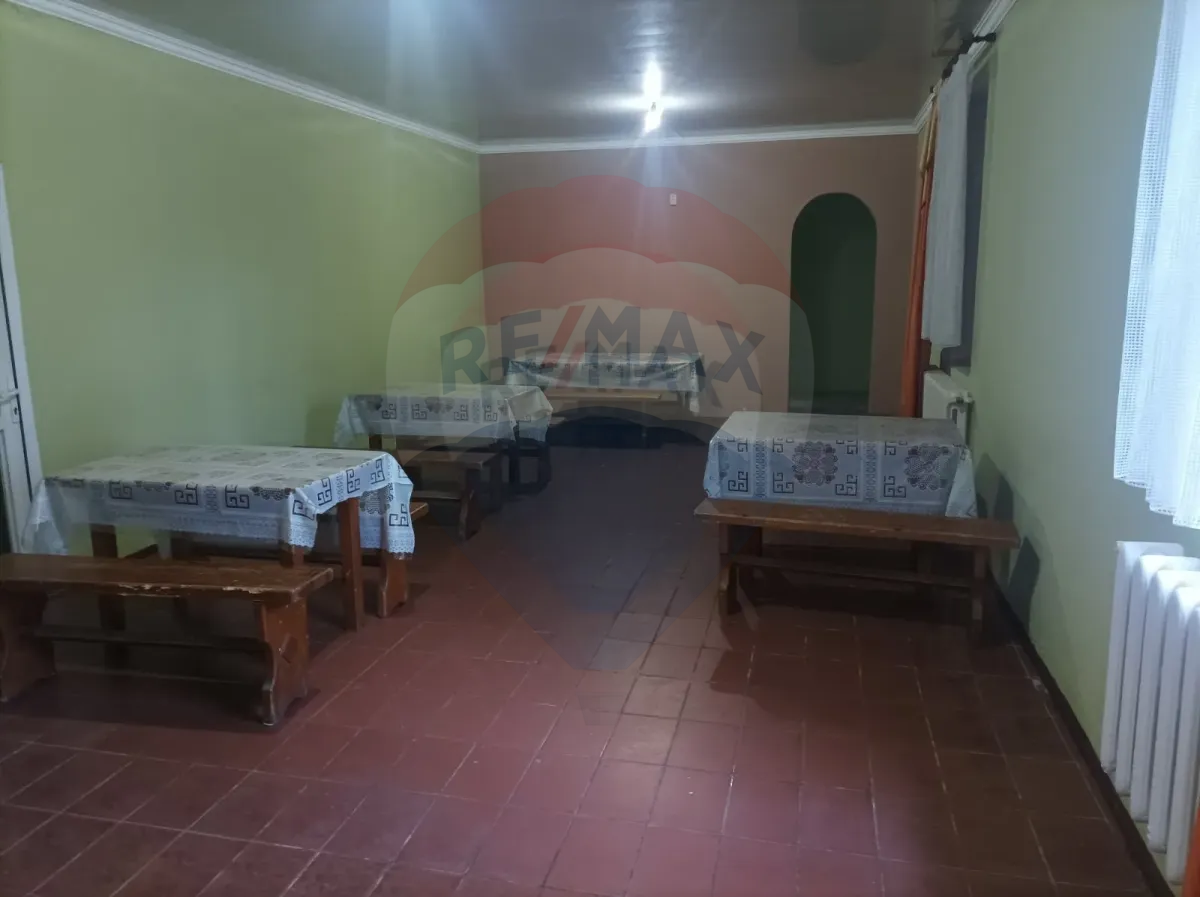 70.000 EUR