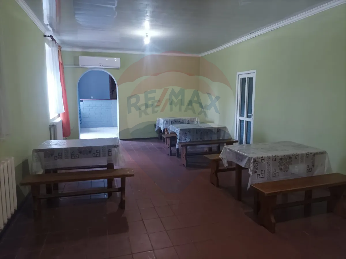 70.000 EUR