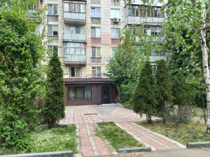 94.900 EUR