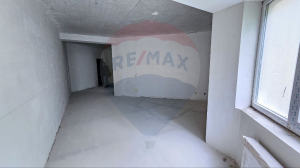 165.000 EUR