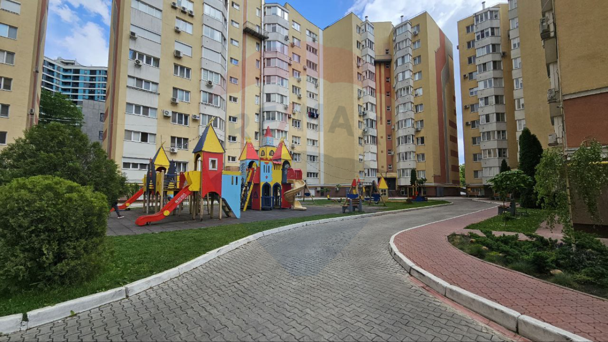 165.000 EUR