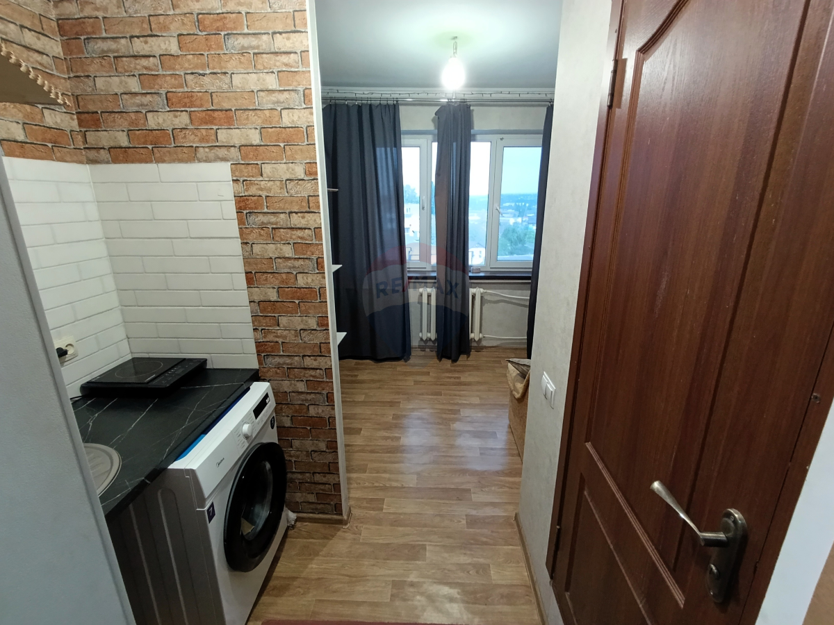 22.900 EUR