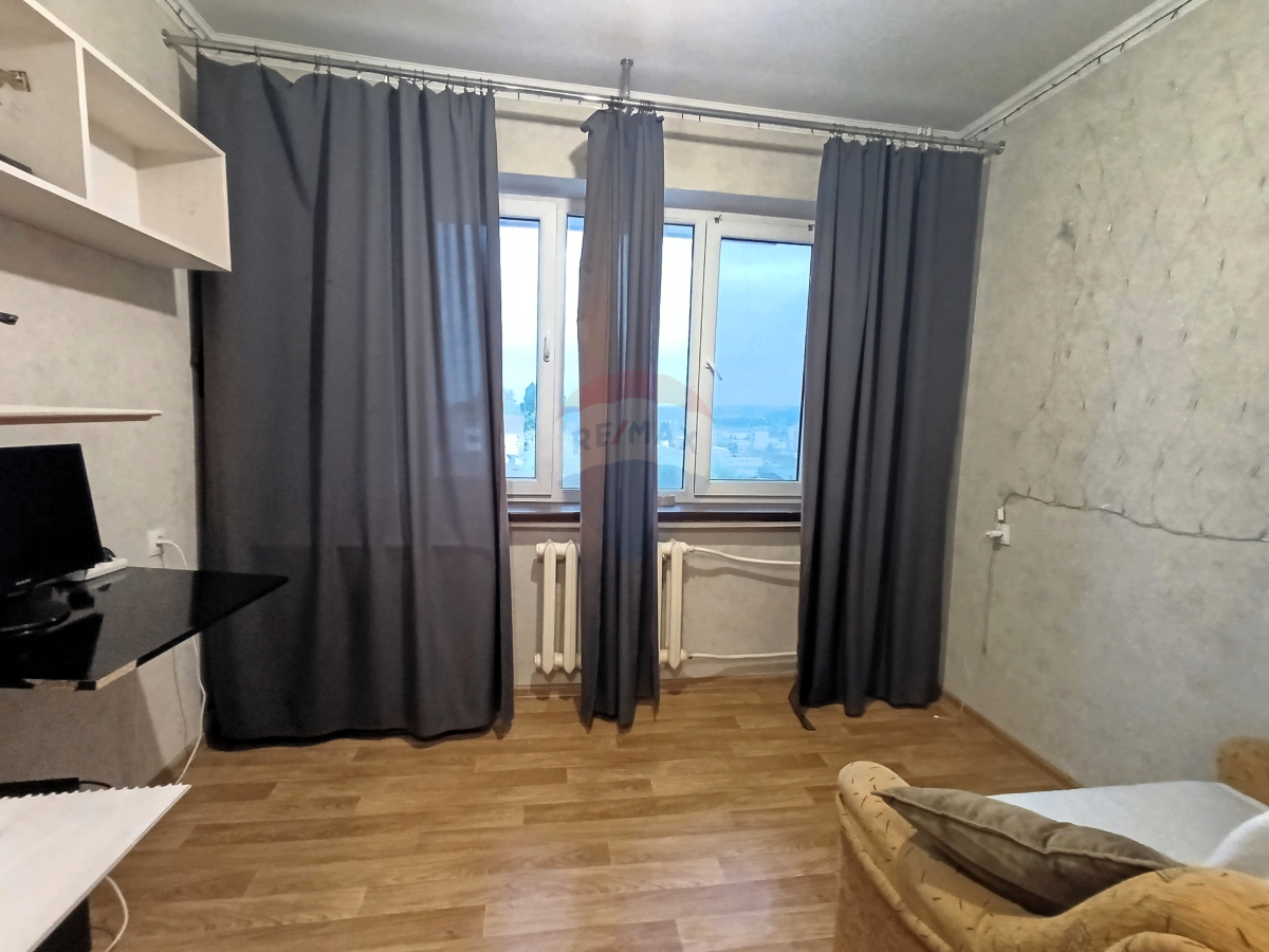 22.900 EUR