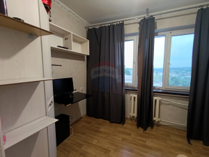 22.900 EUR