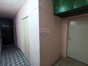 22.900 EUR