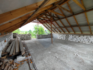 47.000 EUR