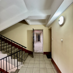 125.000 EUR