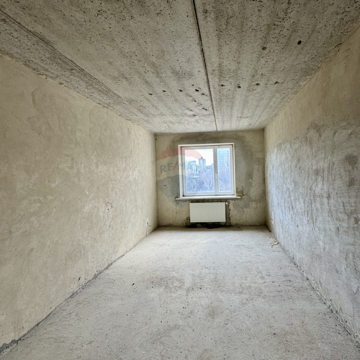 125.000 EUR