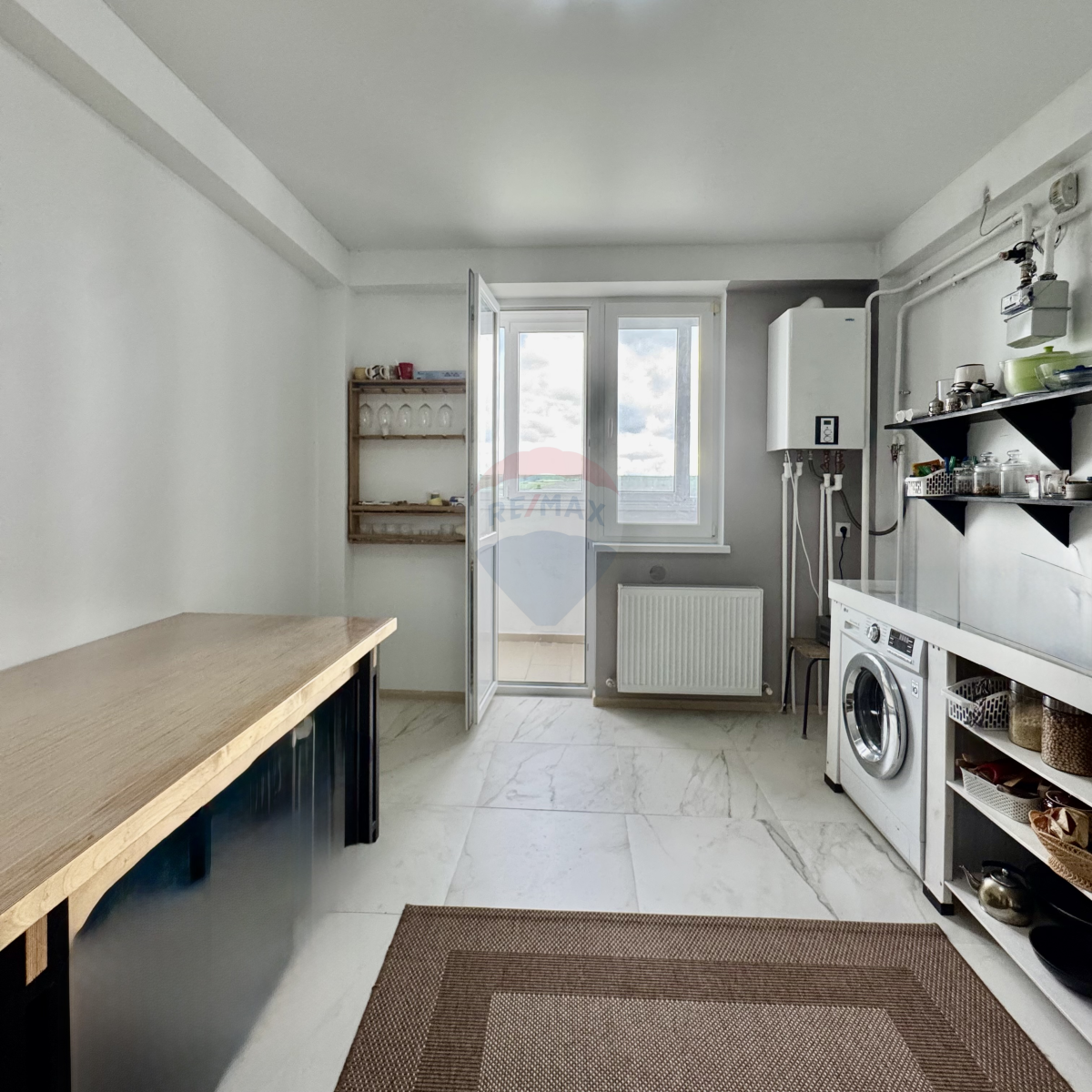 68.500 EUR