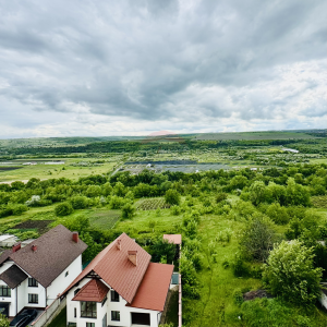 68.500 EUR