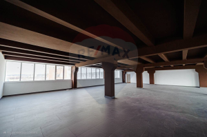 490.000 EUR