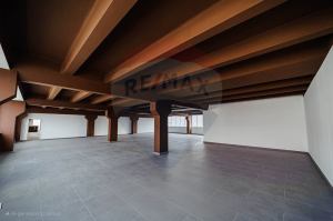 490.000 EUR