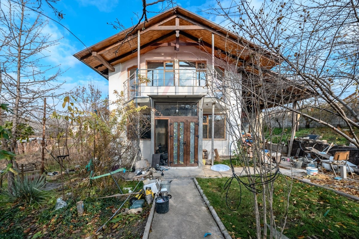 148.000 EUR