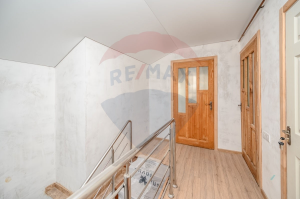 148.000 EUR