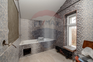 148.000 EUR