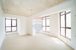 134.000 EUR