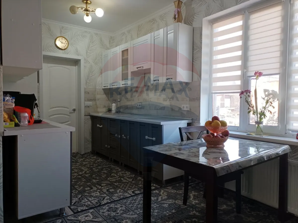 140.000 EUR