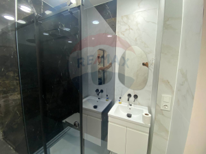 395.000 EUR