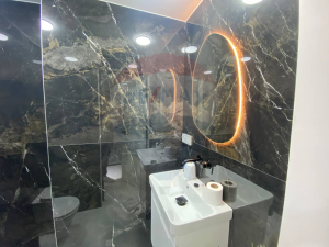 395.000 EUR