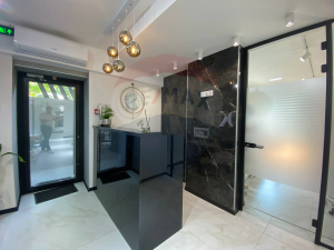 395.000 EUR