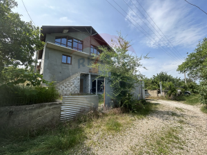 152.000 EUR