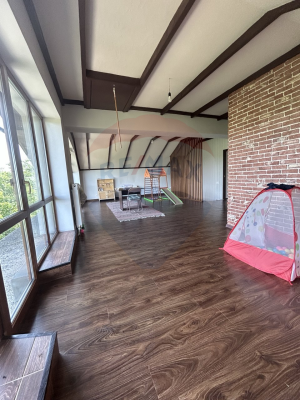 152.000 EUR
