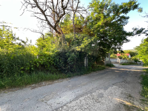 32.900 EUR