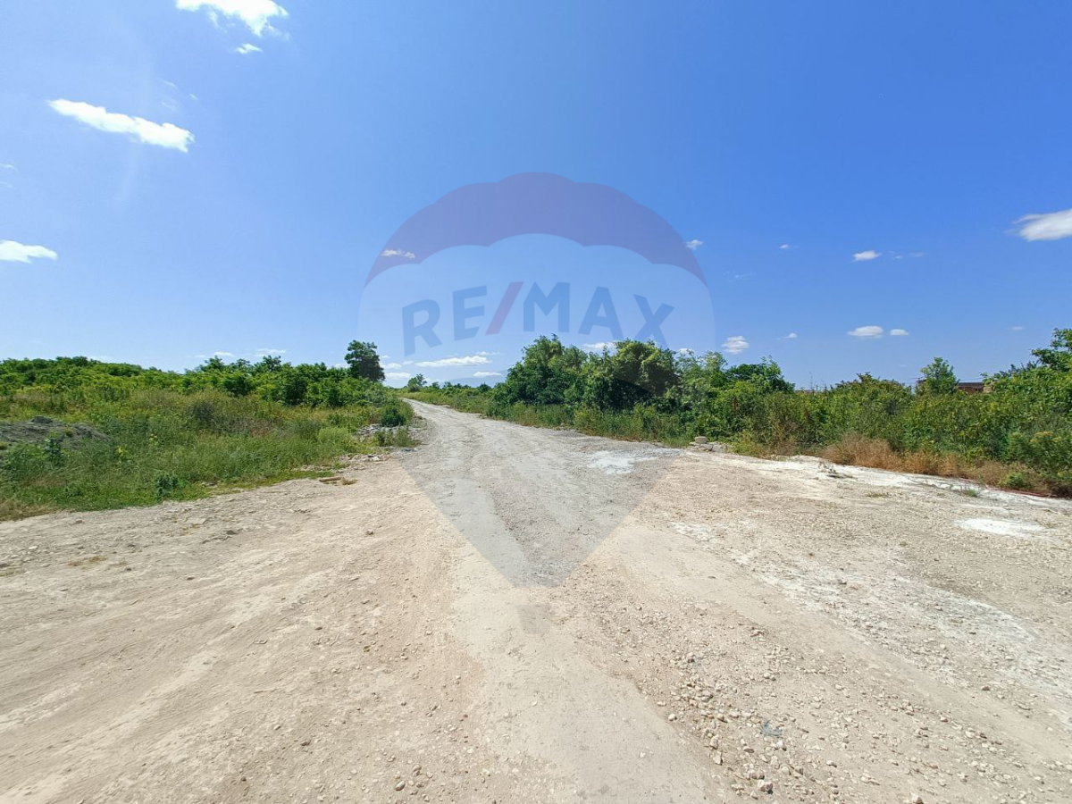 53.000 EUR