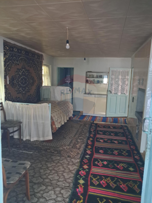 70.000 EUR