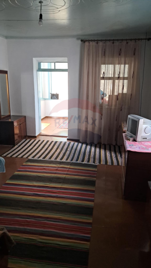 70.000 EUR