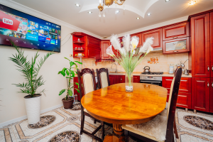 165.000 EUR