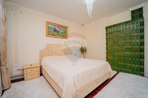 165.000 EUR