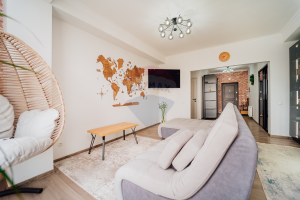 165.000 EUR