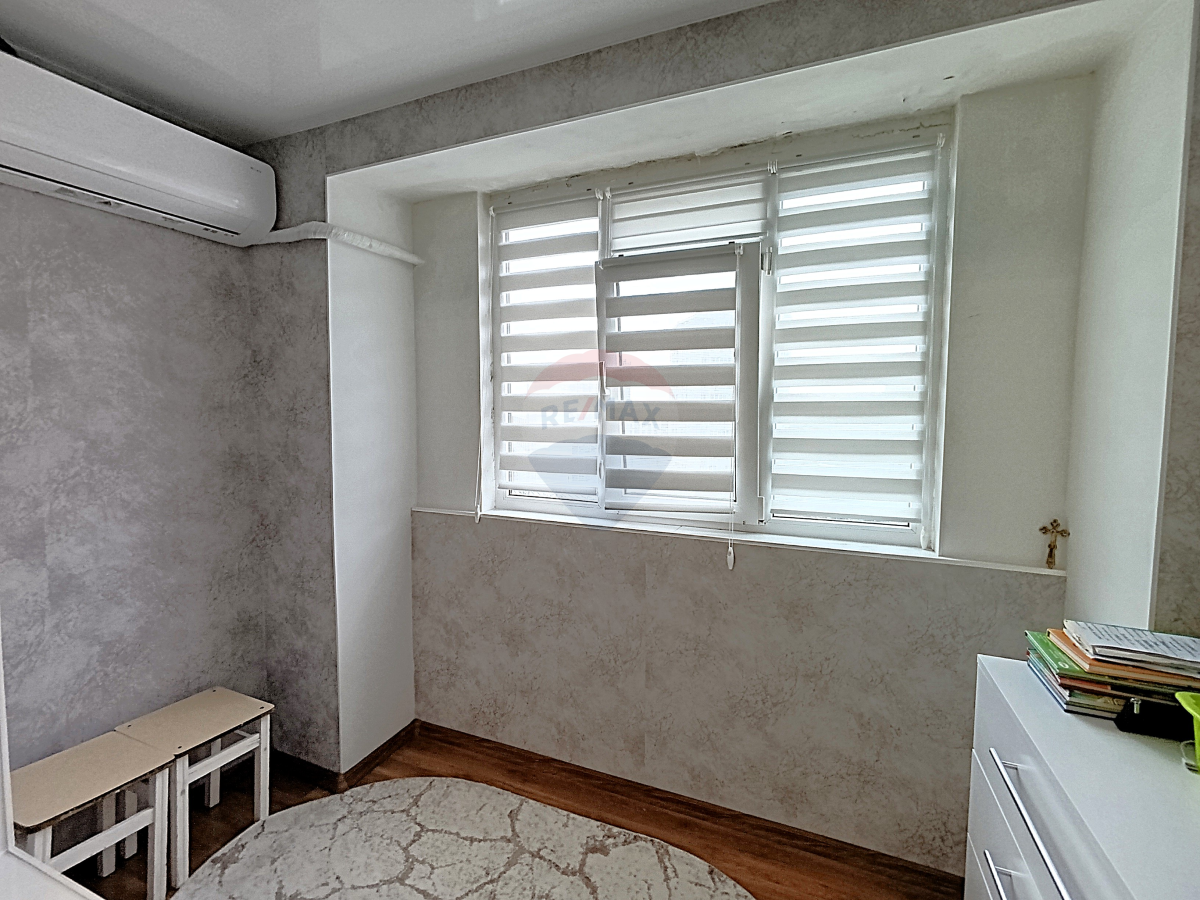 84.900 EUR