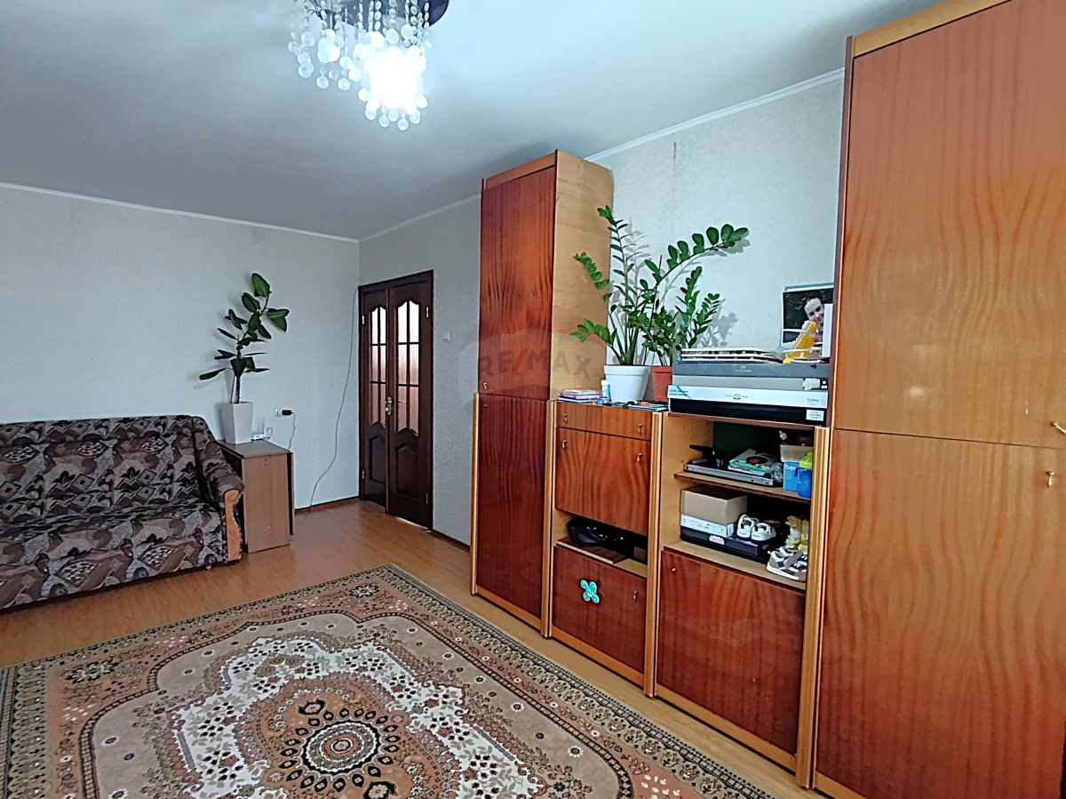 84.900 EUR