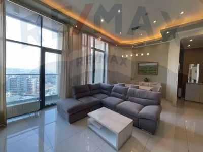 385.000 EUR