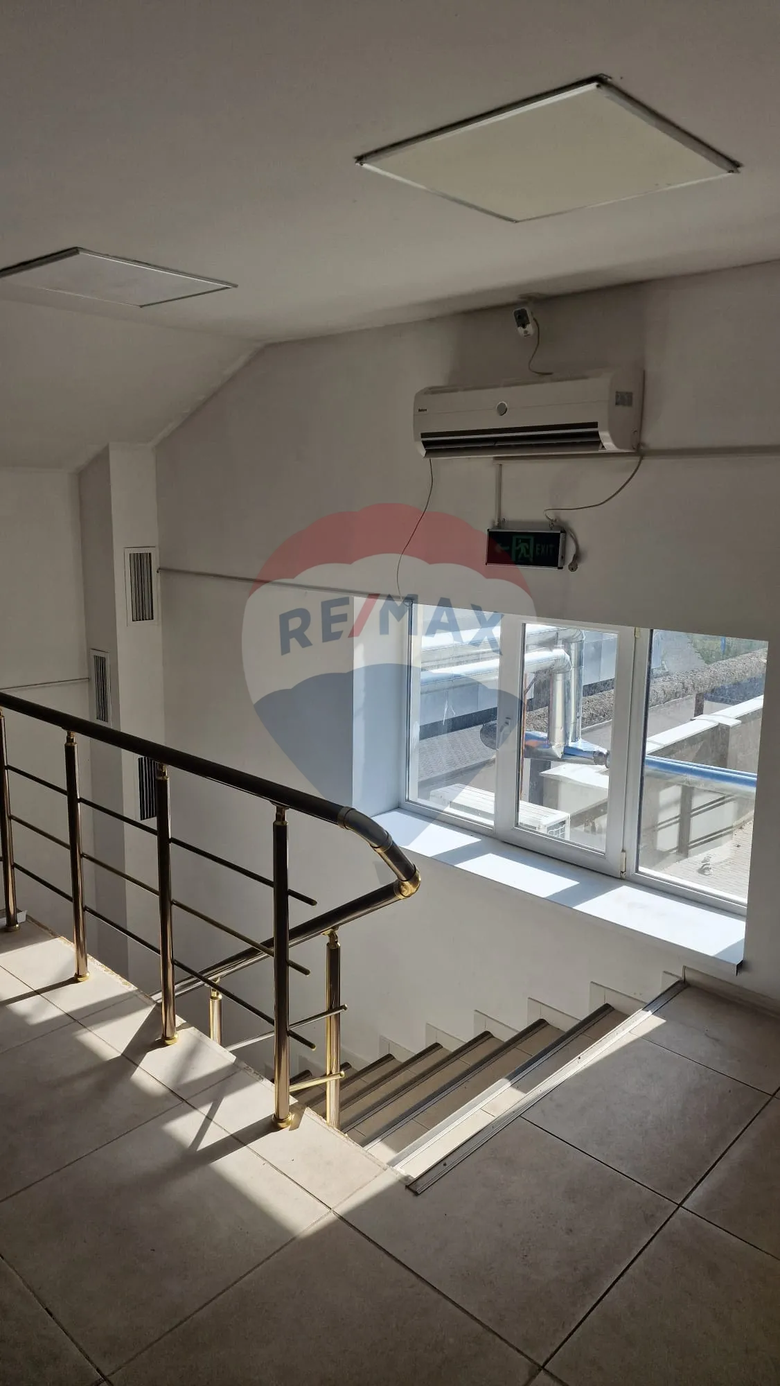 200.000 EUR