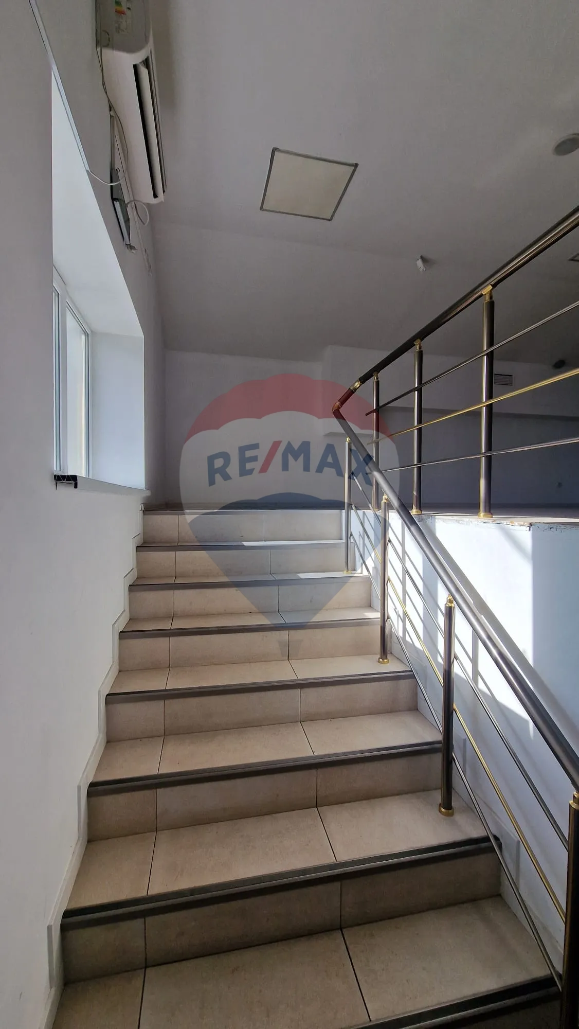 200.000 EUR