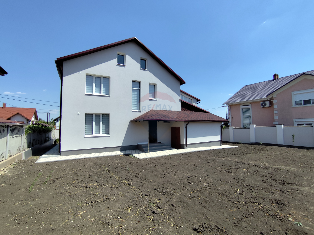 252.000 EUR