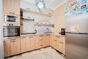 125.000 EUR